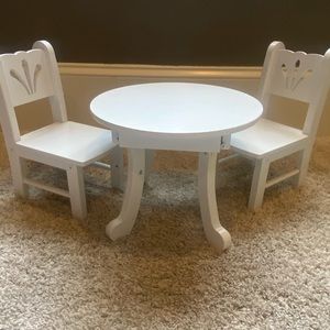 Kidcraft 18” doll table and 2 chairs set